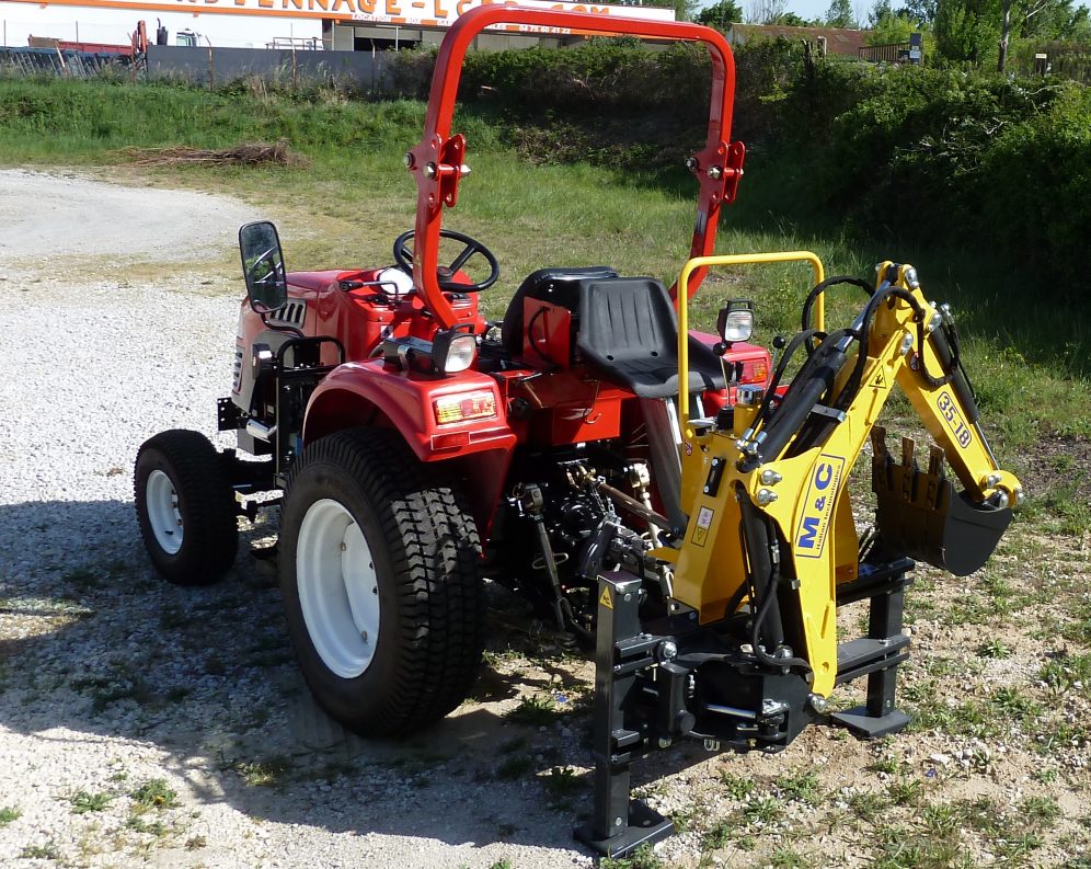 4WD tractor